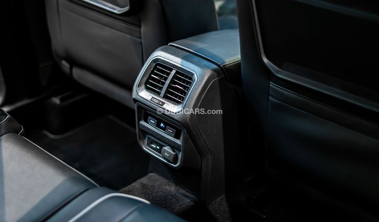 فولكس واجن تيجوان 2019 Volkswagen Tiguan R-Line 4-Motion, 2024 Agency Warranty, Low KMs, GCC