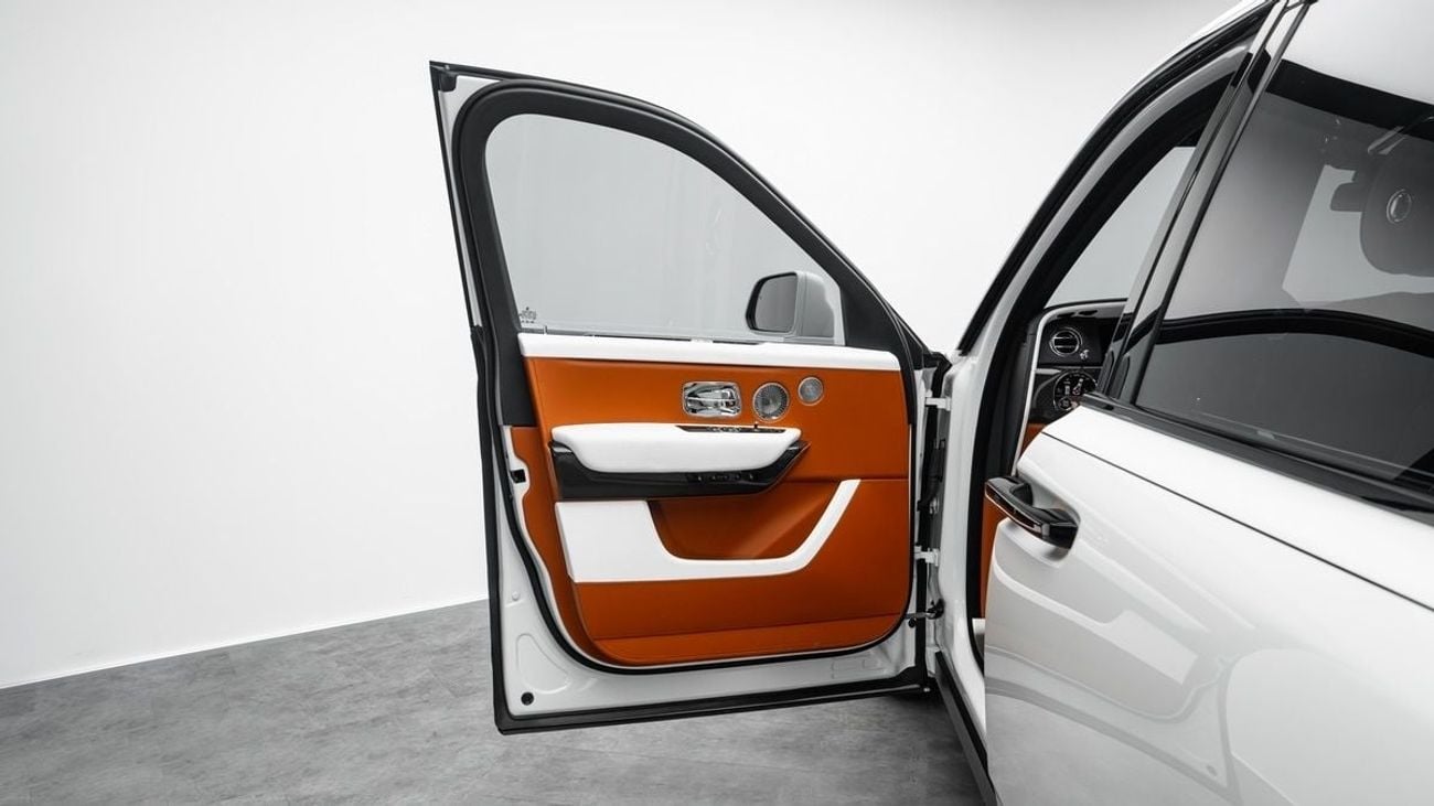 Rolls-Royce Cullinan Black Badge - 2020 - GCC Specs