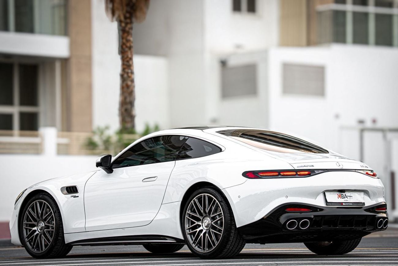مرسيدس بنز AMG GT