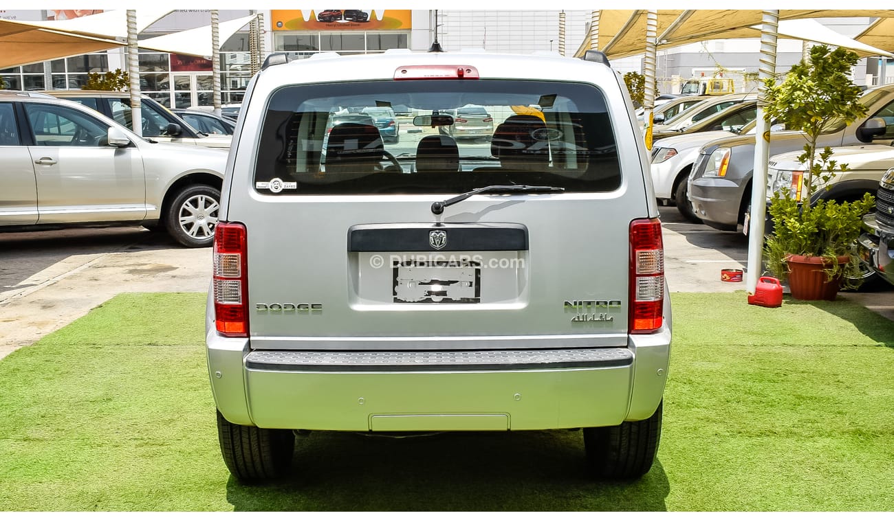 دودج نايترو نترو ٢٠١١ خليجي بحاله الوكاله لا تحتاج إلى مصاريف