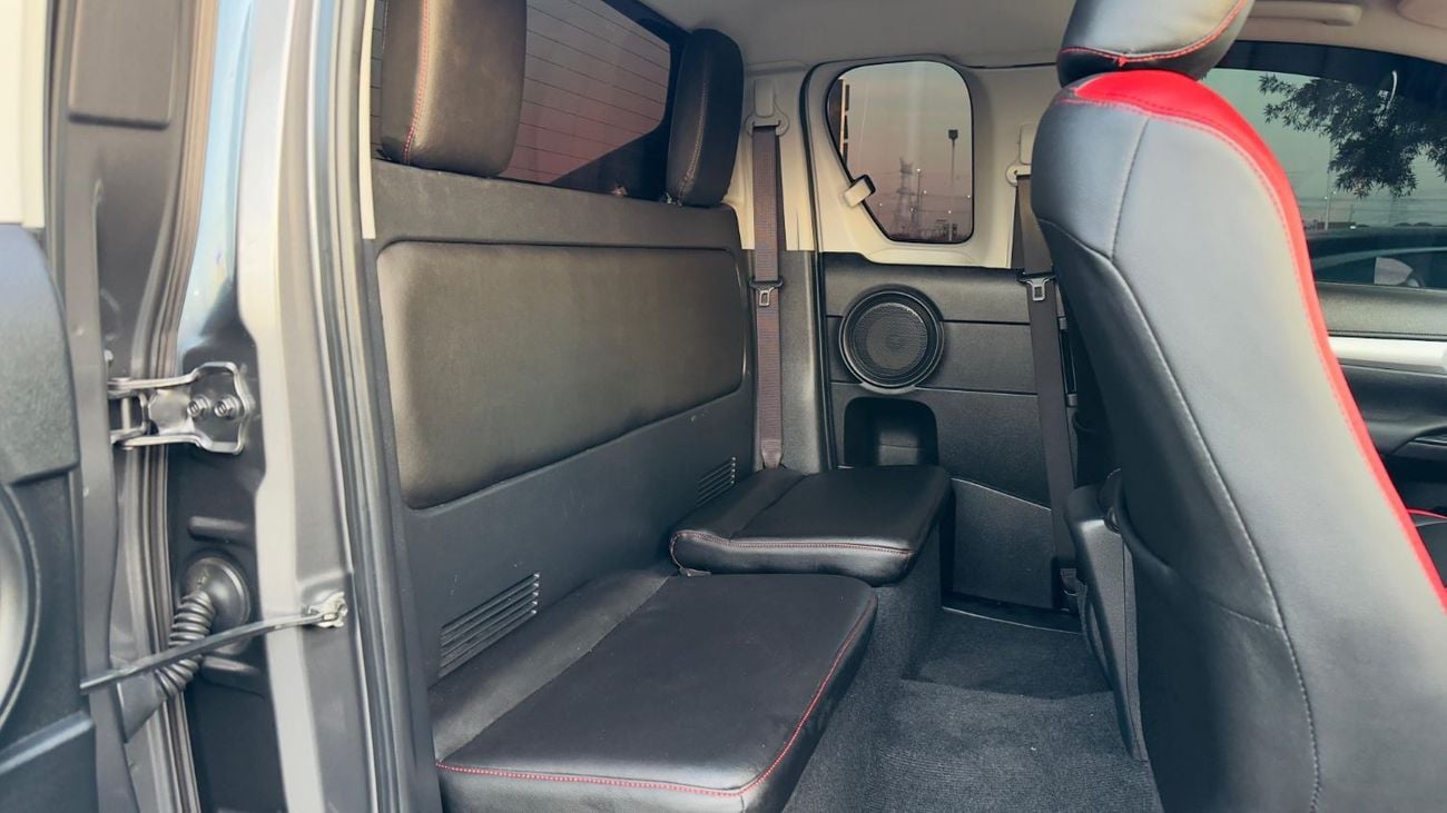 Toyota Hilux SMART CAB | GR SPORTS BODY KIT INSTALLED | 2.8l DIESEL ENGINE | RHD