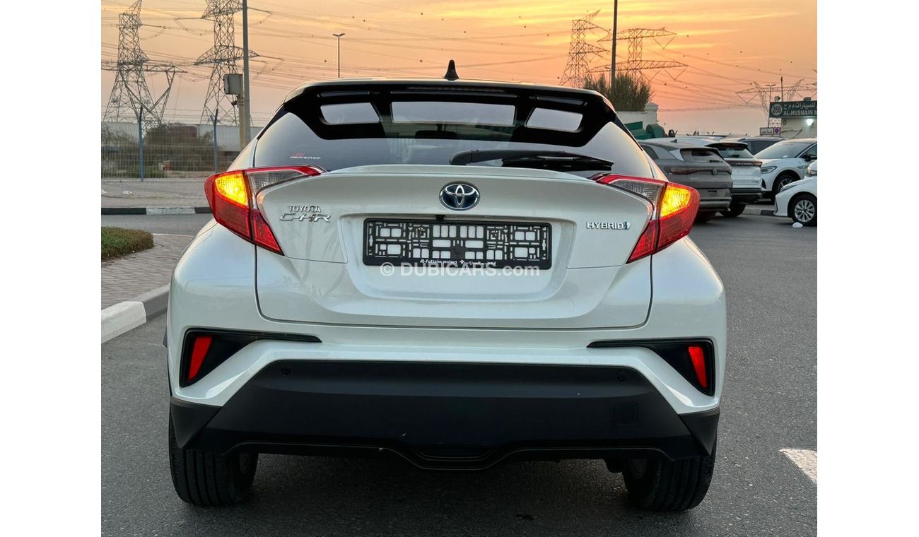 Toyota CHR Dynamic Chr 2021 full option hybrid gcc