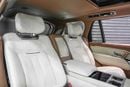 لاند روفر رينج روفر Vogue SV LWB, Executive Class Rear Seats, Al Tayer Warranty + Service!!