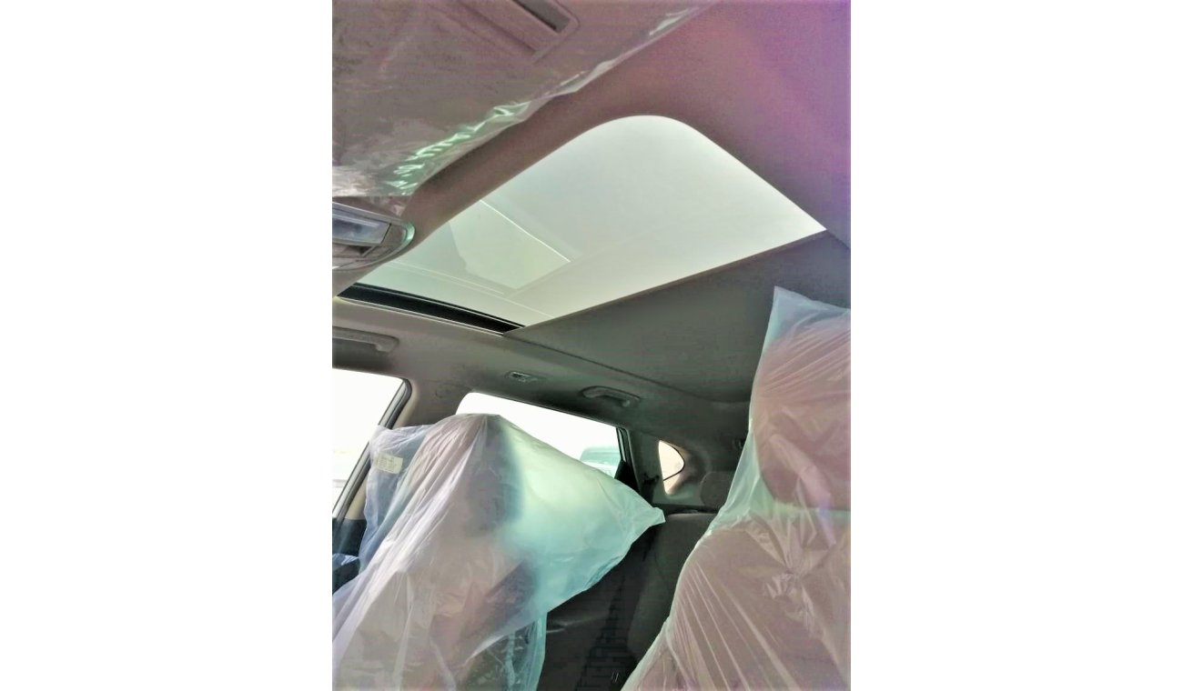 Hyundai Tucson 2.0 with sun roof