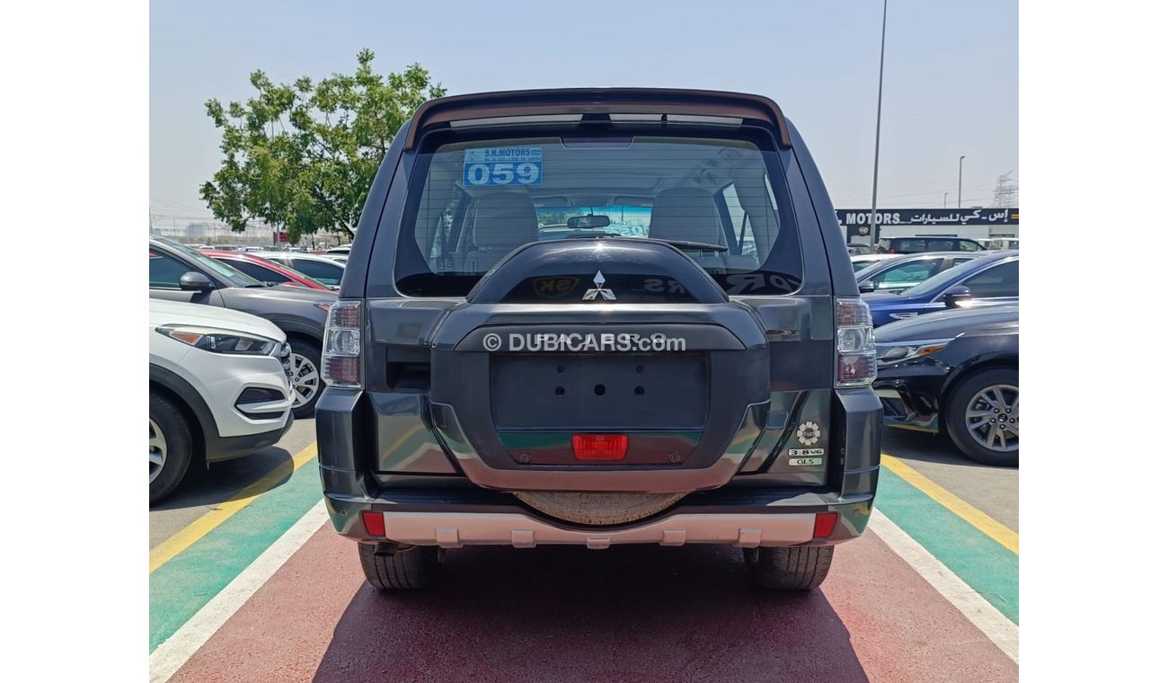 Mitsubishi Pajero // 889 AED Monthly //  SUNROOF / ELECTRIC / LEATHER SEAT LOT / FOP (LOT # 17282)