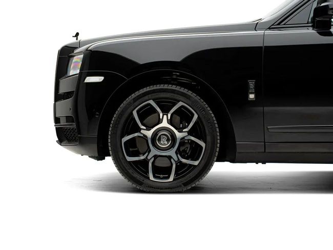 Rolls-Royce Cullinan BLACK BADGE, миниатюра 28