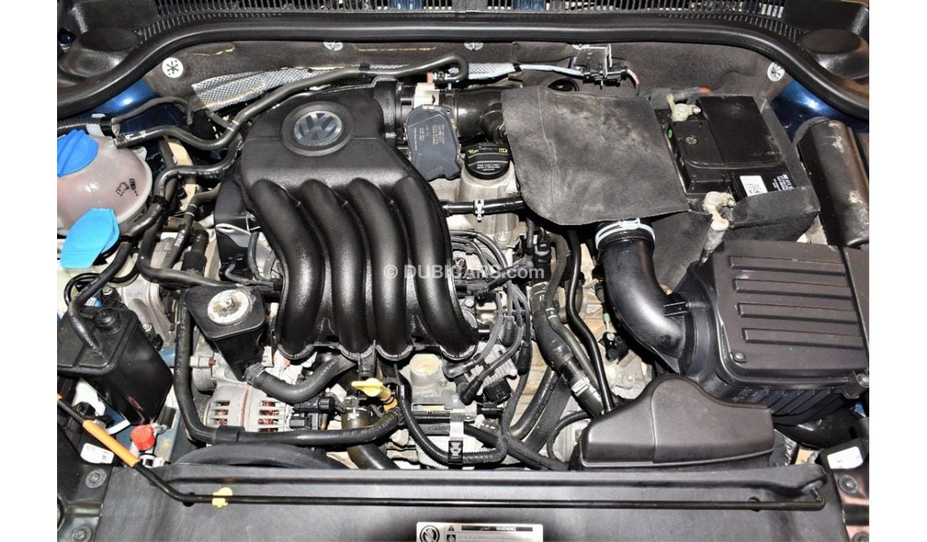 Volkswagen Jetta LOW MILEAGE!! Volkswagen Jetta 2015 Model!! in Blue Color! GCC Specs