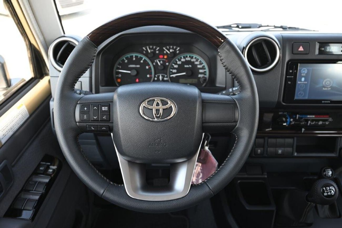 تويوتا لاند كروزر 70 76  LX-Z V8 4.5L TURBO Manual