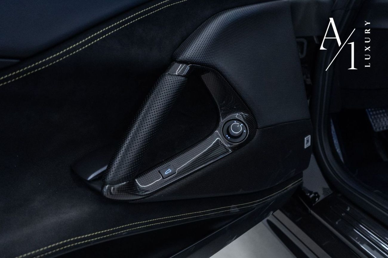 فيراري 812 GTS 2021 Ferrari 812 GTS Spider, Warranty, Full Ferrari Service History, Novitec Exhaust, Low Kms