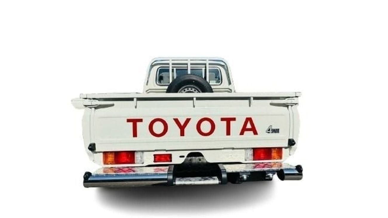 Toyota Land Cruiser Pick Up LC 79 DC 2.8 STD E AUTO 2025 MODEL