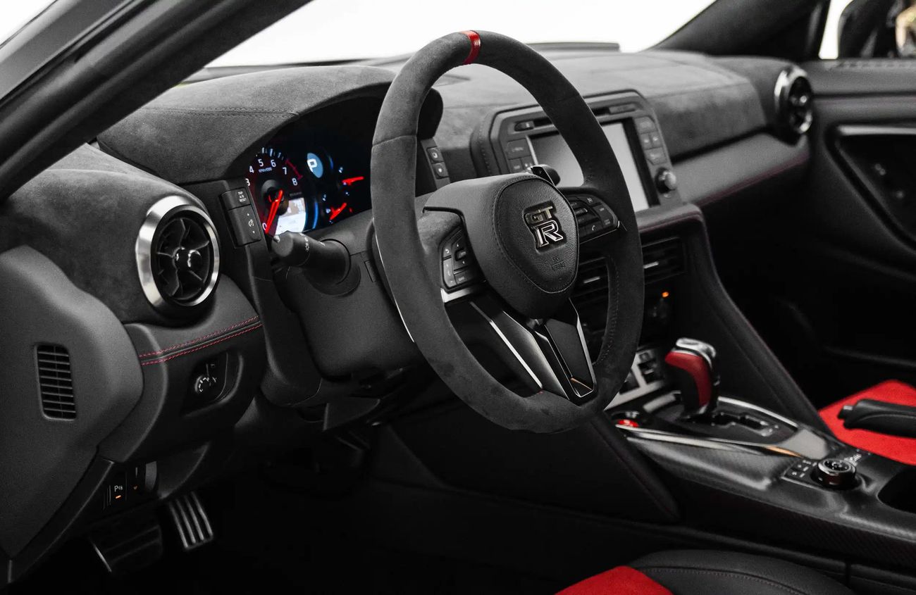 نيسان جي تي ار 3.8L V6 Twin-Turbocharged Engine