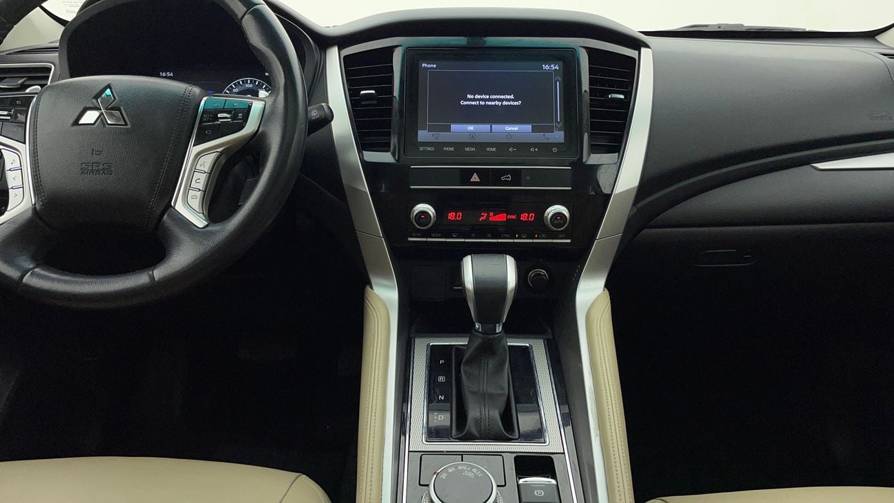 ميتسوبيشي مونتيرو سبورت GLS PREMIUM 3 | بدون دفعة مقدمة | اختبار القيادة في المنزل