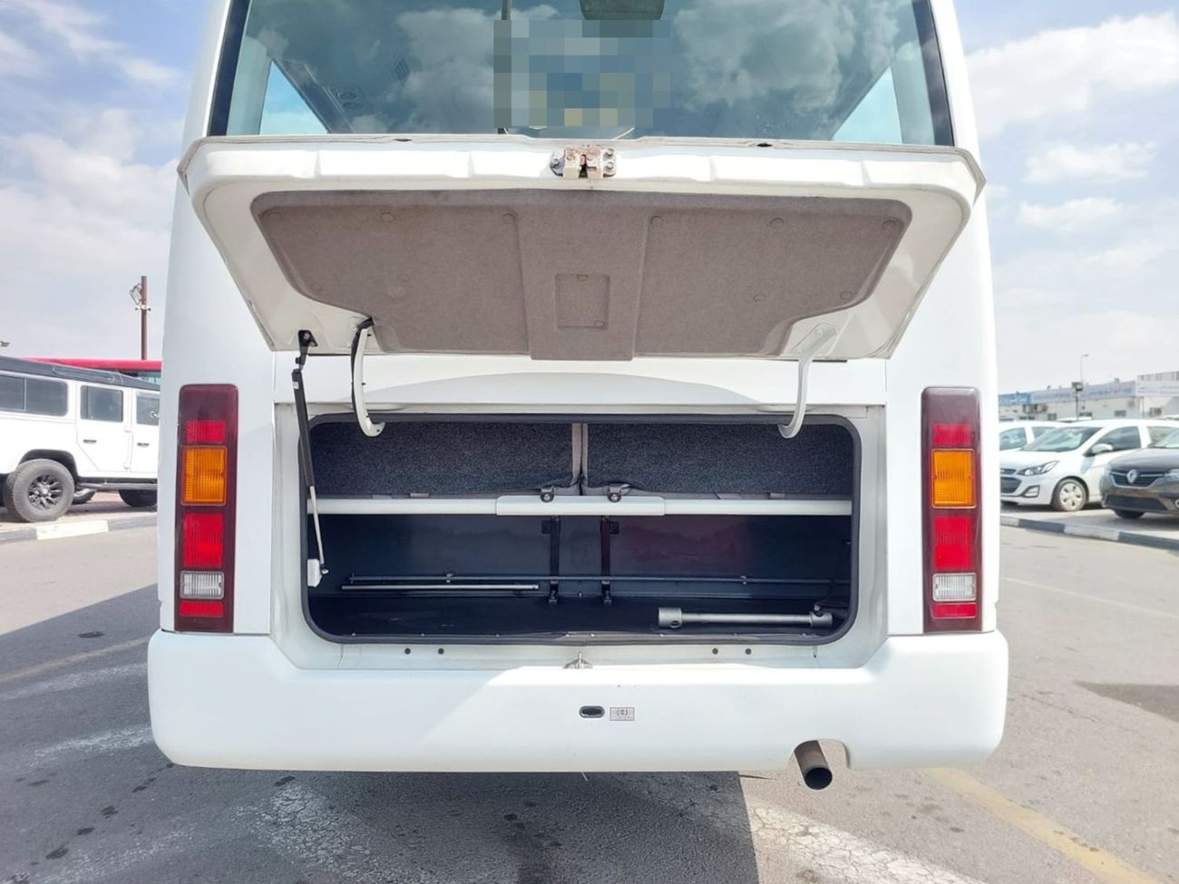 Nissan Civilian NISSAN CIVILIAN BUS RHD 2009 MODEL 2.9 L DIESEL AUTOMATIC(PM40169)