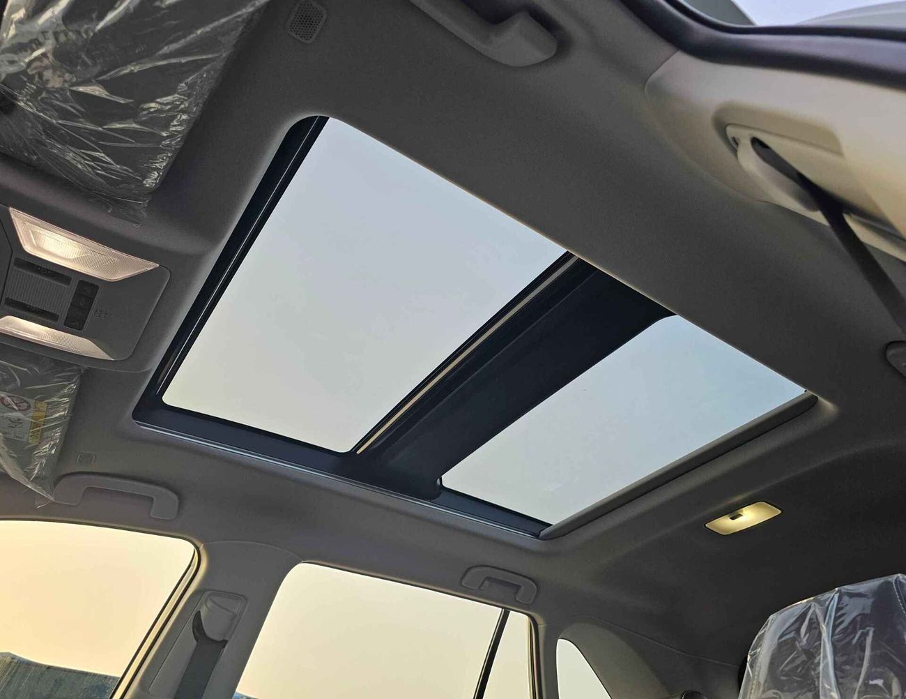 Toyota RAV4 EURO 4 / Full Option / 2.5L Hybrid With Panoramic / 4WD (CODE # LTD URBAN KHAKI)