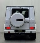 مرسيدس بنز G 63 AMG Std 5.5L 2014 Mercedes Benz G63 AMG, Service History, Carbon Fiber Package, Low Kms, GCC