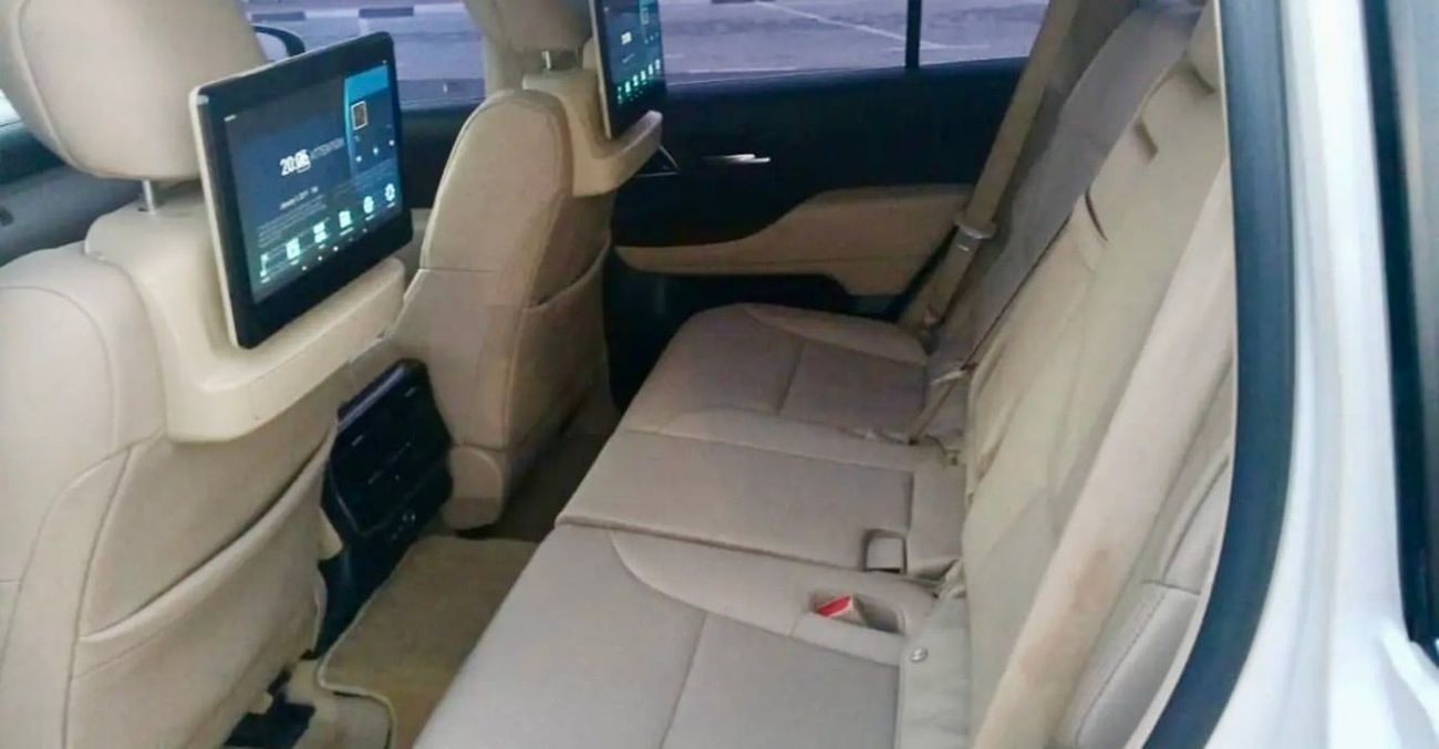 Toyota Land Cruiser VXR