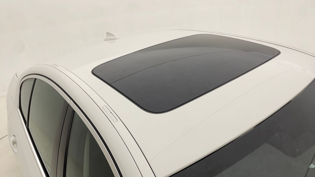 بي أم دبليو 520i EXECUTIVE 2 | بدون دفعة مقدمة | اختبار القيادة في المنزل