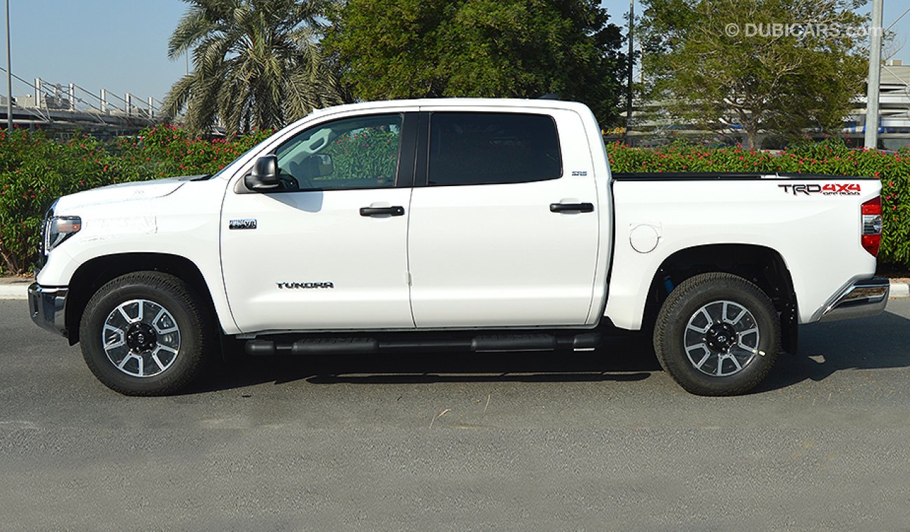 Toyota Tundra 2020 Crewmax SR5, 5.7L-V8 0km w/ 5Yrs or 200K km Warranty from Dynatrade + 1 Free Service