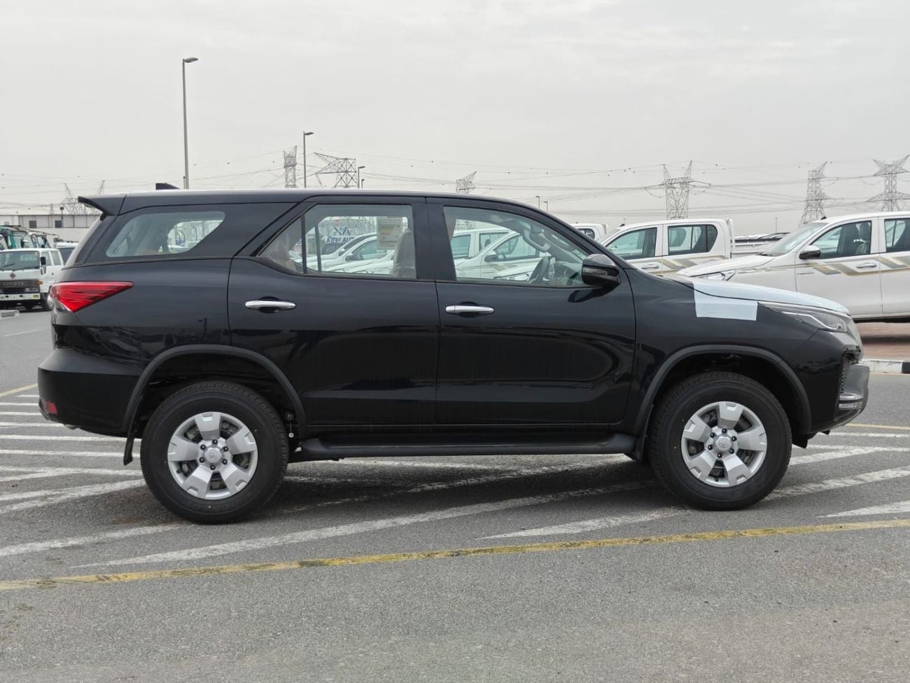 تويوتا فورتونر 2026 Toyota Fortuner 2.4L Diesel AT 4WD GCC Spec