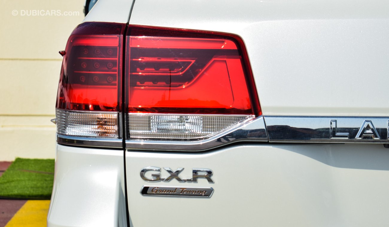 تويوتا لاند كروزر GXR V6 - 4.0L GT MY21 RR ENT. (LTR)