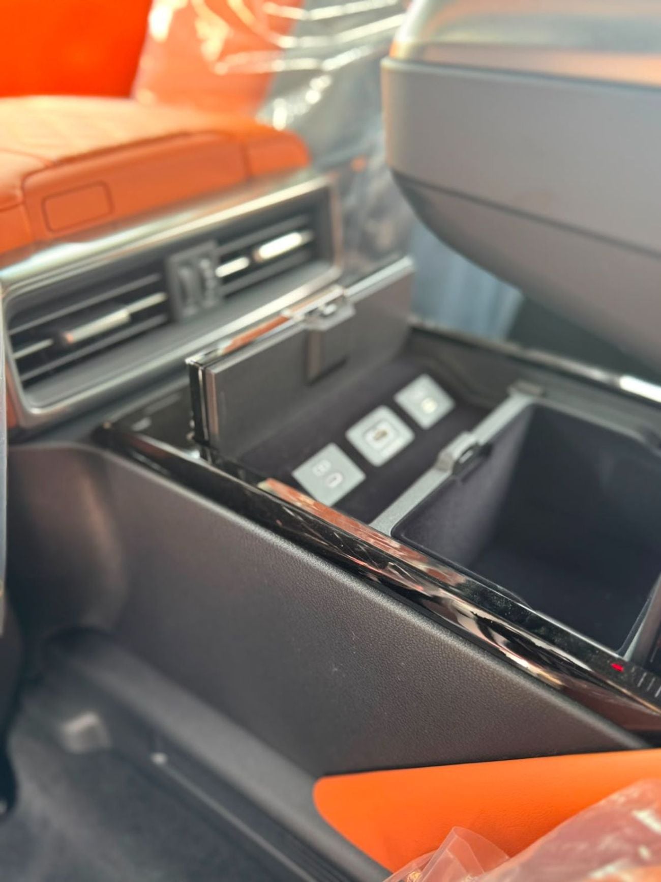 Lexus LX700h VIP Kuro