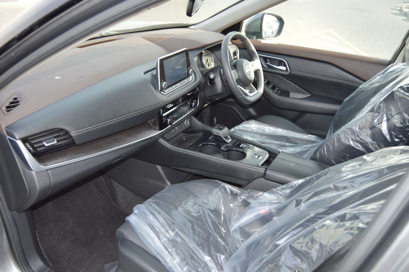 نيسان إكس تريل S 2.5L (181 HP) FWD