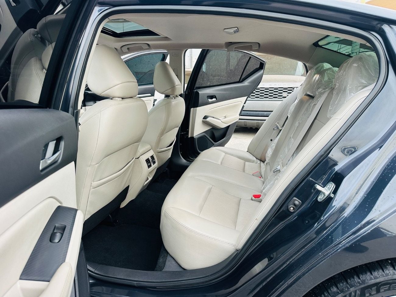 نيسان ألتيما