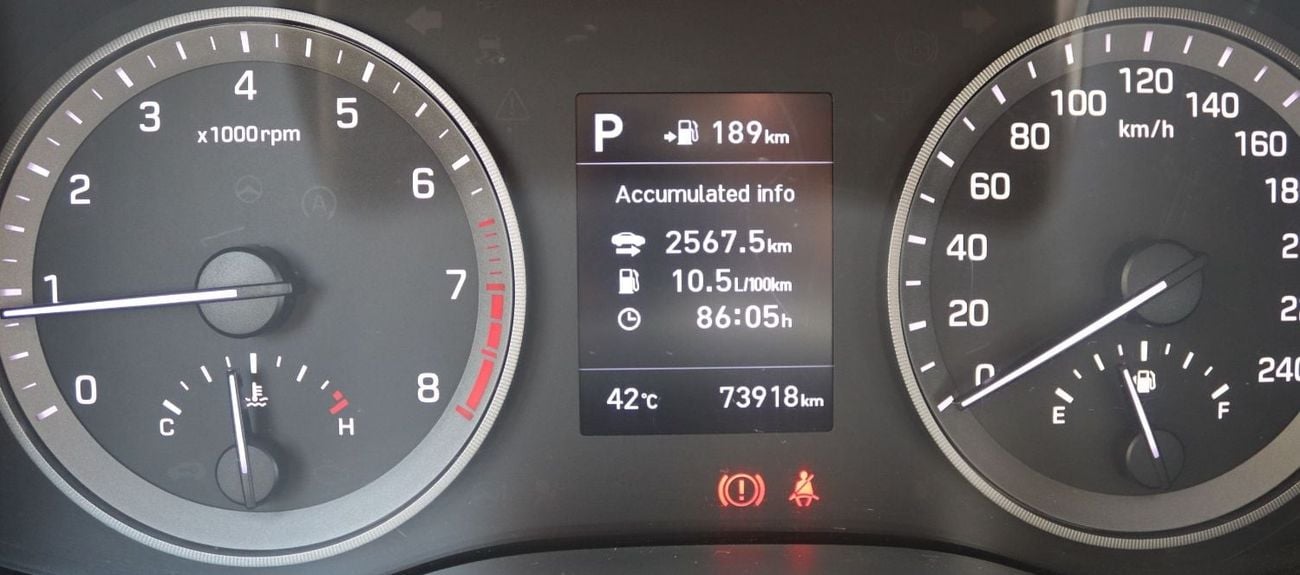 Hyundai Tucson GL ACCIDENTS FREE - GCC - PERFECT CONDITION INSIDE OUT - 2000 CC