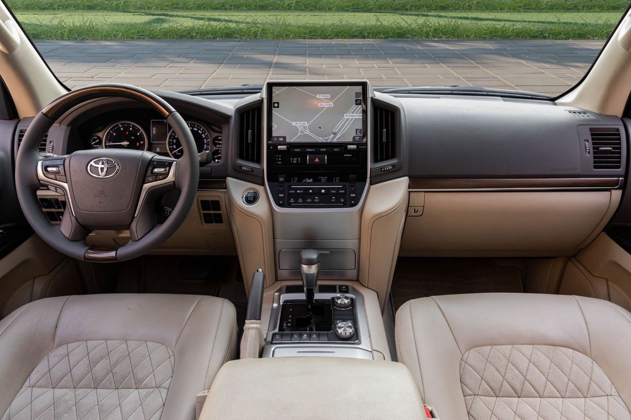 Toyota Land Cruiser GXR Grand Touring | 3,701 P.M | 0% Downpayment | Service Contract!