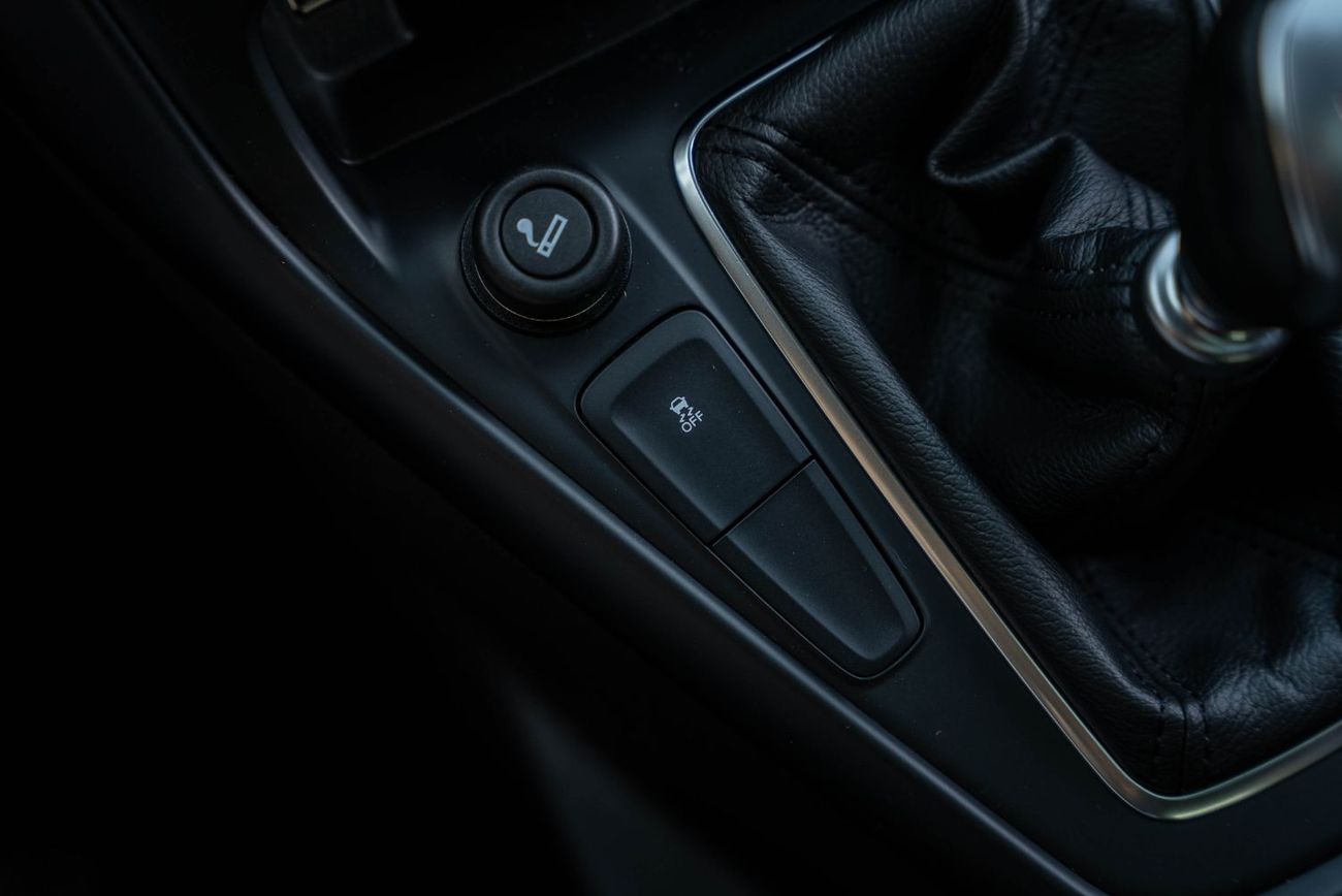 فورد فوكاس ST 2.0L