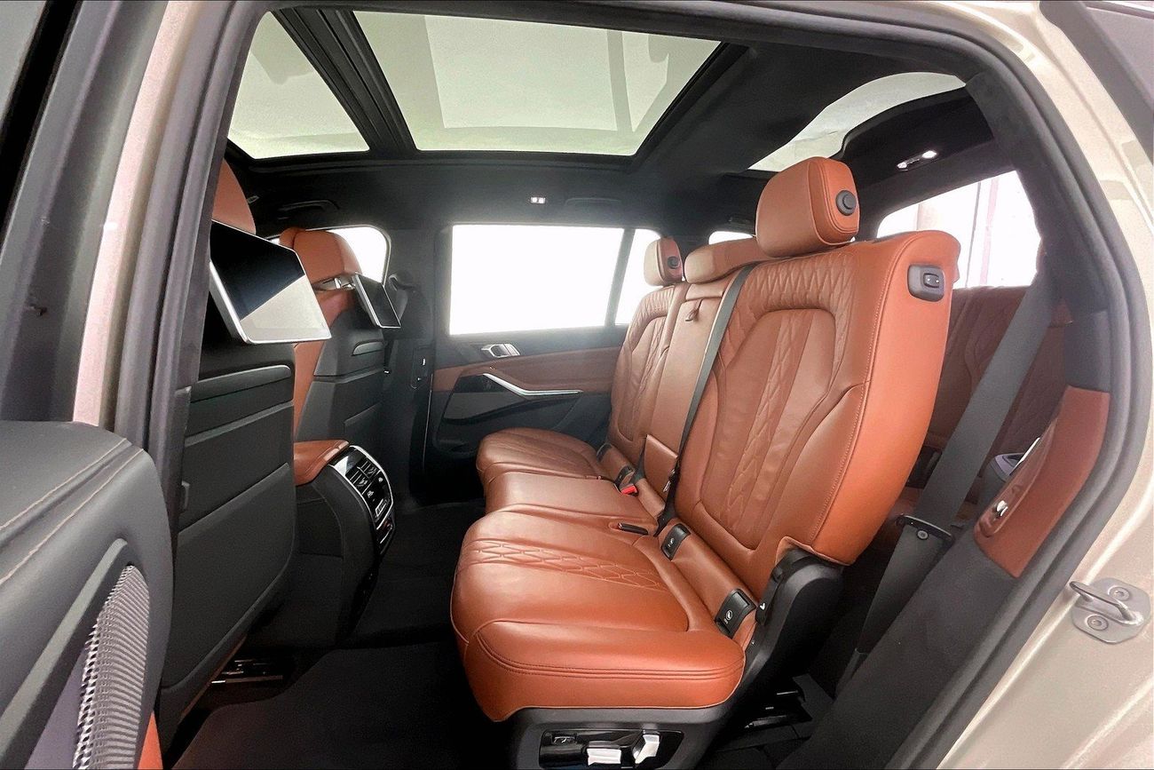 بي أم دبليو X7 40i Pure Excellence | شامل الضمان | 0 ﺪﻔﻋﺓ ﺃﻮﻟﻯ