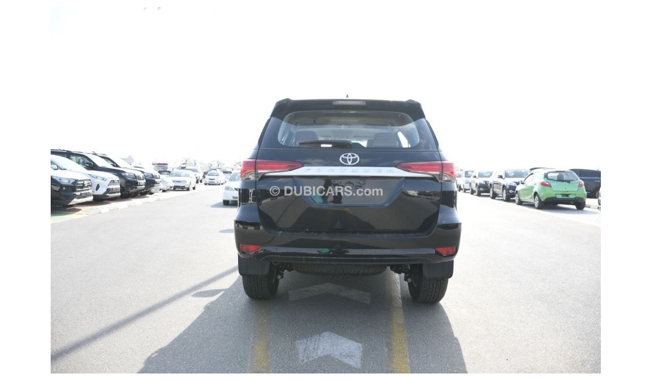 Toyota Fortuner 2023 Toyota Fortuner 2.7L 4x4 Mid option
