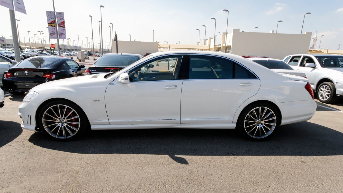 Mercedes-Benz S 600 S65 Badge