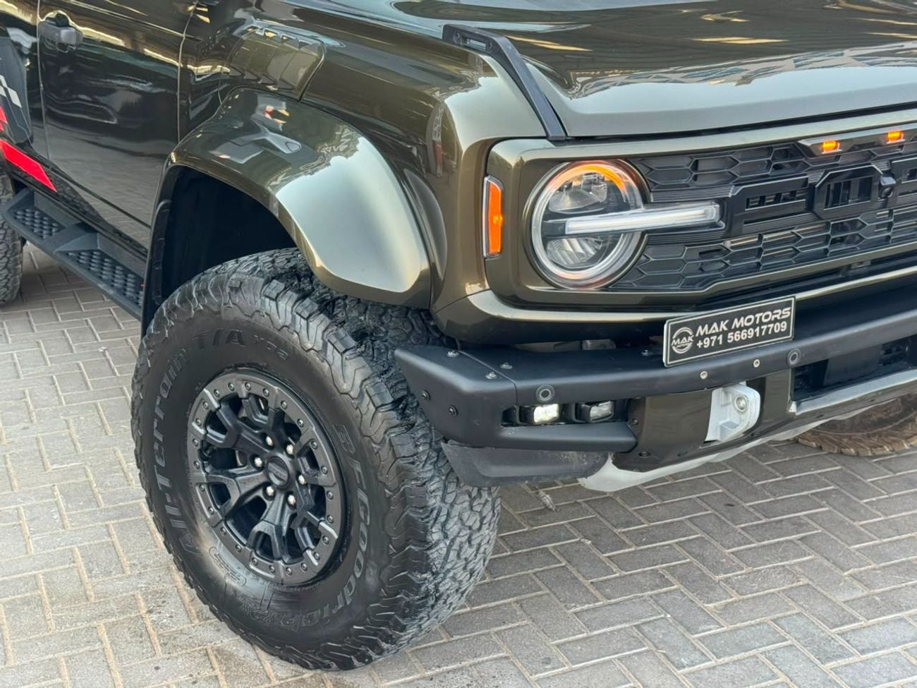 Ford Bronco RAPTOR / V6 3.0 TT / LOW MILEAGE / RADAR / LINE ASSEST / 360 CAMERA / ORIGINAL FOX SUSPENSION KIT