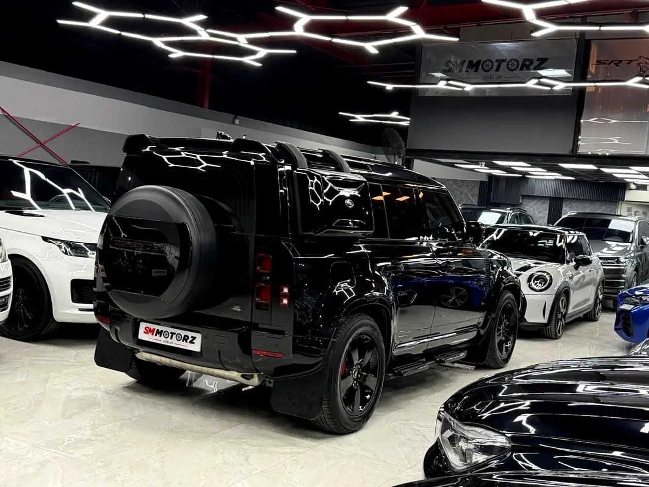 Land Rover Defender 110 HSE (P400) Black Edition | LR Warranty/Service | Full PPF | P400 HSE