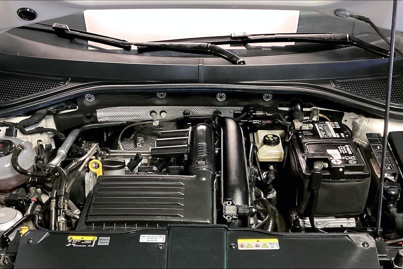 بي أم دبليو 318i Executive | شامل الضمان | 0 ﺪﻔﻋﺓ ﺃﻮﻟﻯ