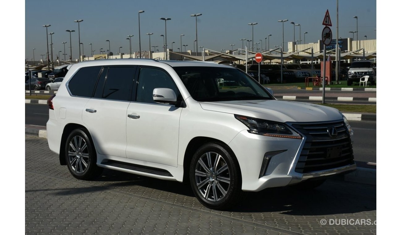 Lexus LX570