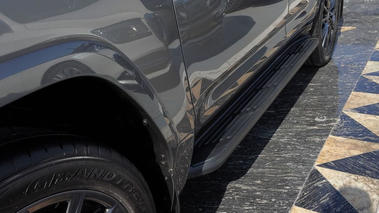 Lexus LX 700h LEXUS LX700H F Sport 2025