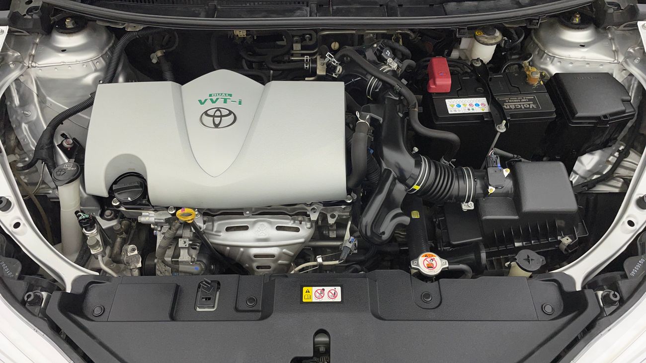 تويوتا يارس SE 1.5 | بدون دفعة مقدمة | اختبار قيادة مجاني للمنزل