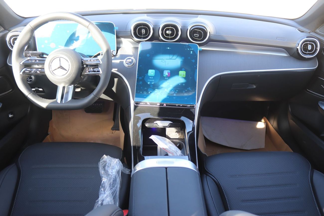 مرسيدس بنز C 200 1.5, Leather Seat, Sunroof, Alloy Wheels, Model 2025