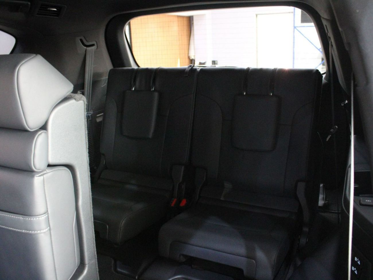 لكزس LX 600 F-Sport