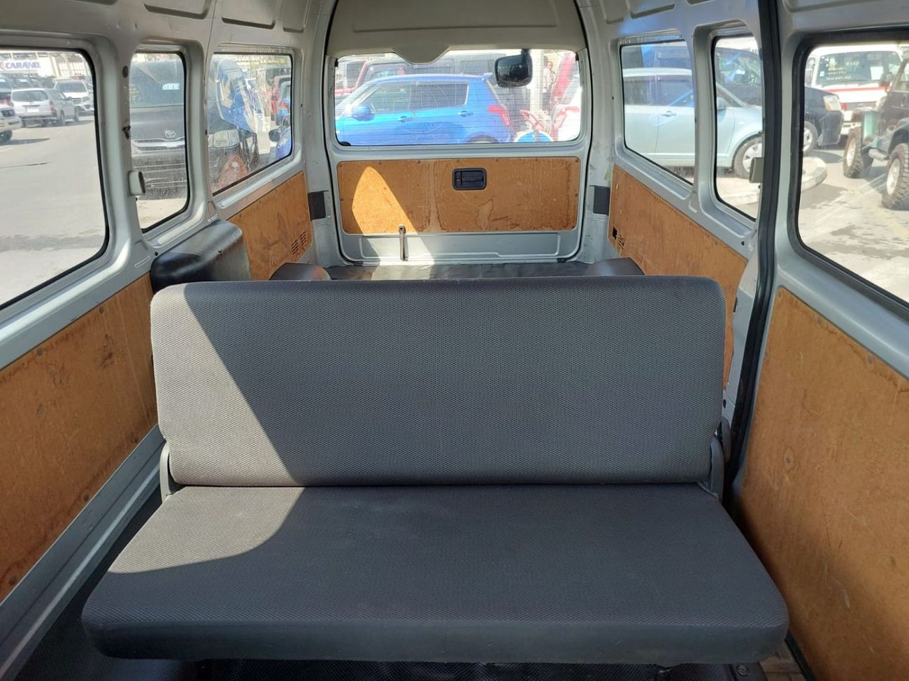 Toyota Hiace (RAMADAN OFFER) TOYOTA HIACE VAN RHD 2012 MODEL 3.0 L DIESEL AUTOMATIC(PM09422)