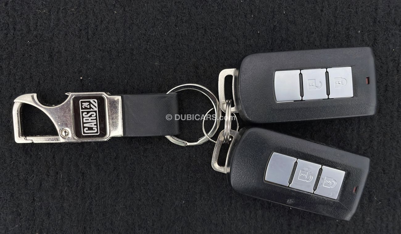 Mitsubishi Montero 3