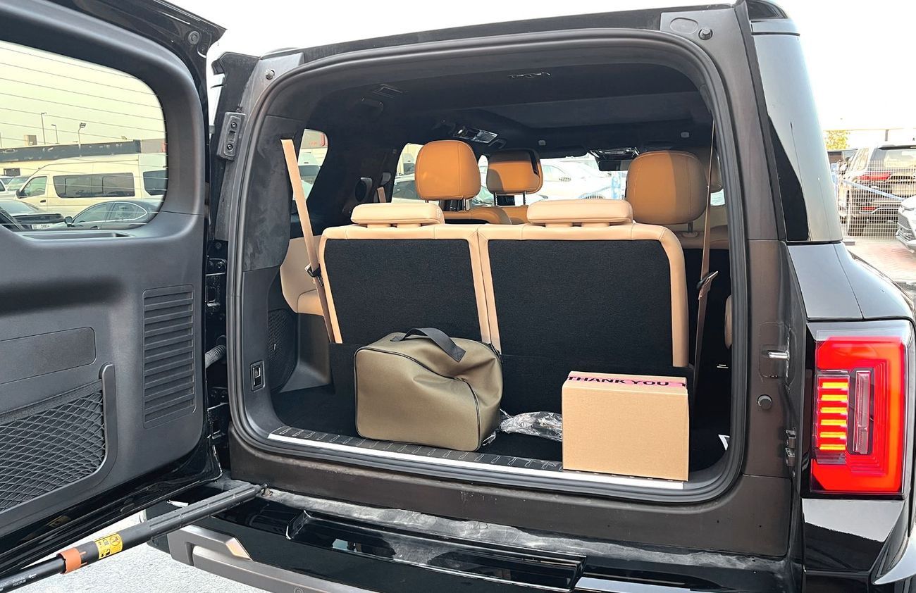 بي واي دي ليوبارد 8 Smart and Brave Flagship Edition (6 Seats)