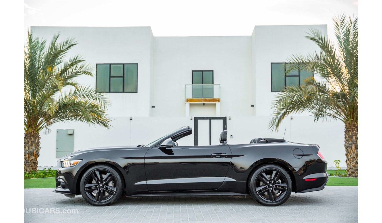 Ford Mustang 2.3L Ecoboost Convertible 50th Anniversary Edition