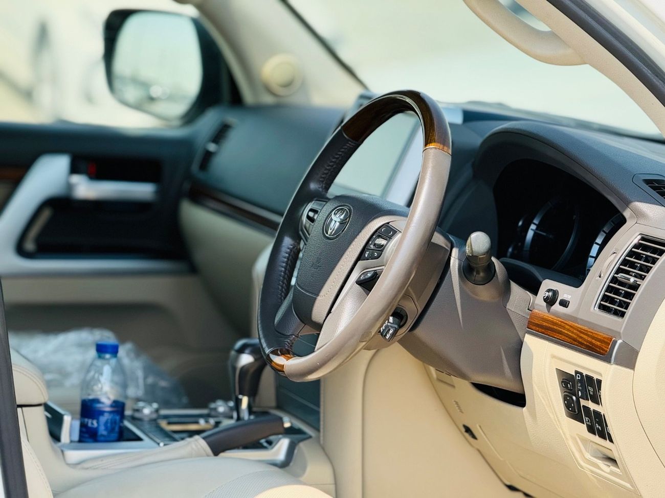 تويوتا لاند كروزر