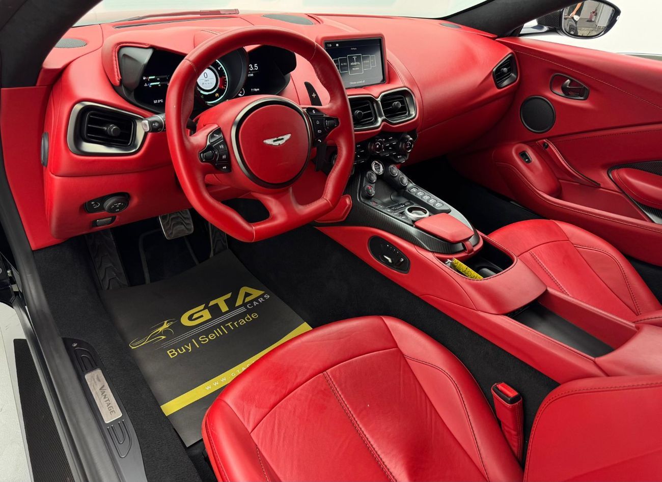 أستون مارتن فانتيج 2019 Aston Martin Vantage, Sep/25 Agency Warranty, Agency FSH, GCC