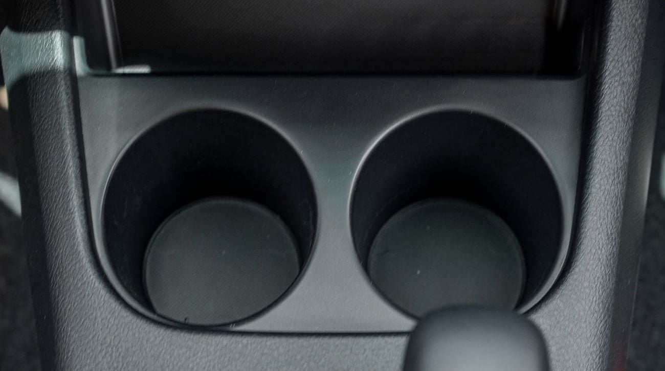 تويوتا هيلوكس Toyota Hilux 2.4L diesel AT full option 2024