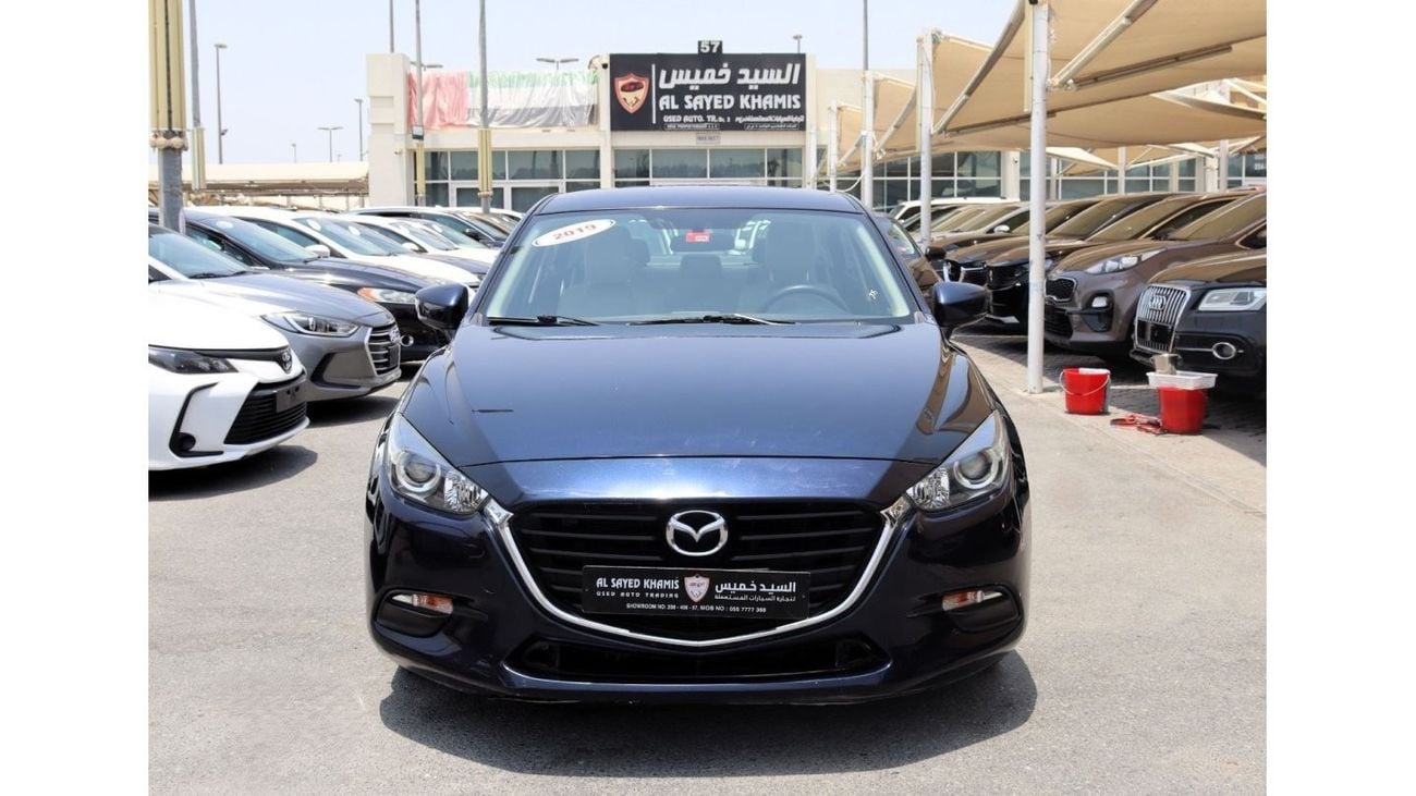Mazda 3 Comfort Plus ACCIDENTS FREE - GCC - MID OPTION - PERFECT CONDITION INSIDE OUT