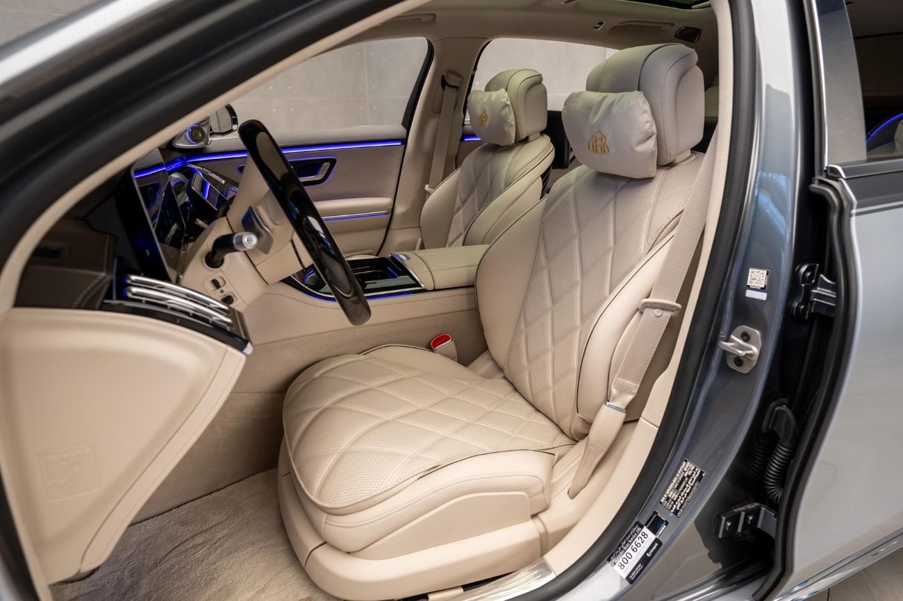 Mercedes Maybach S680 Maybach